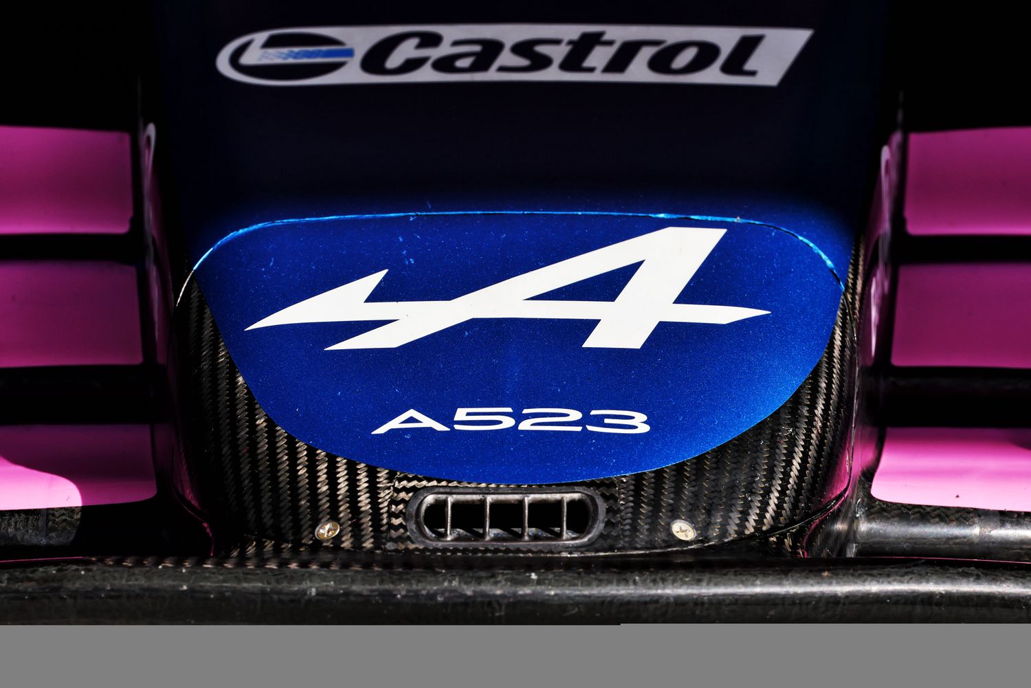 BWT_Alpine_F1_Team_©_James_Moy_Ltd